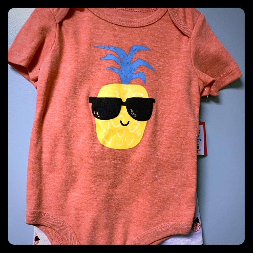 *2 for $12 Kids pineapple outfit